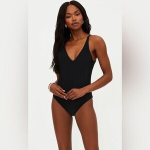 Beach Riot Reese One Piece in Black